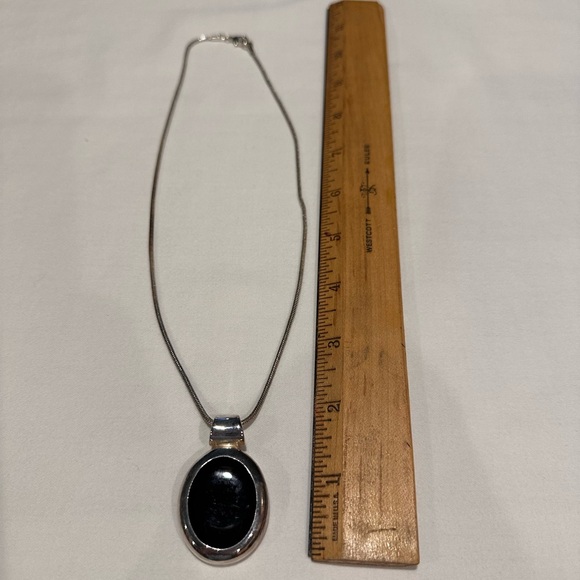 Black and Silver Necklace - Picture 3 of 3